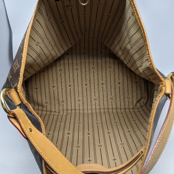 LOUIS VUITTON Delightful GM Monogram Shoulder Bag - Picture 15 of 16